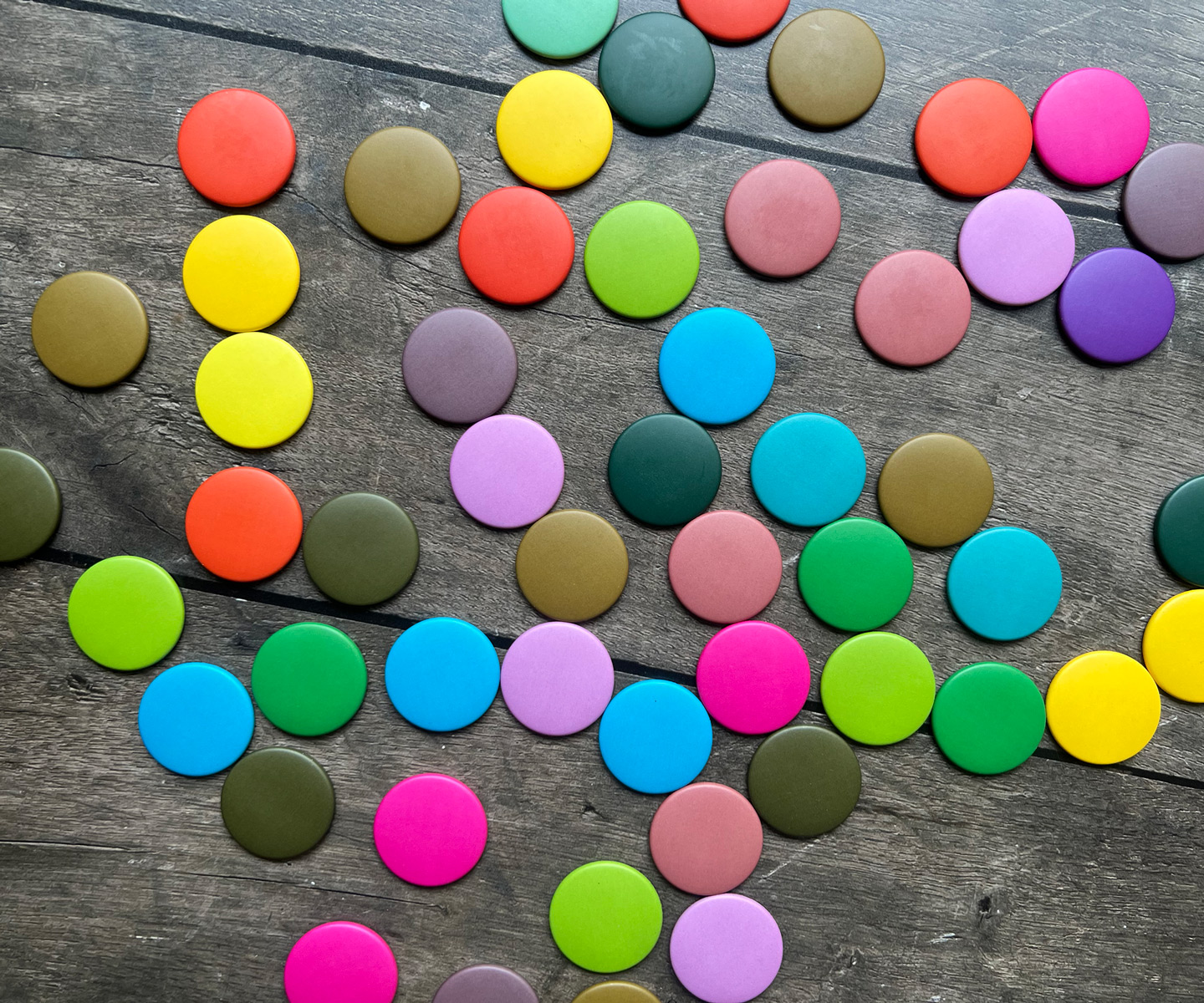 Konfettimagnete | 3er Set | Bunte Magnete in verschiedene Farben