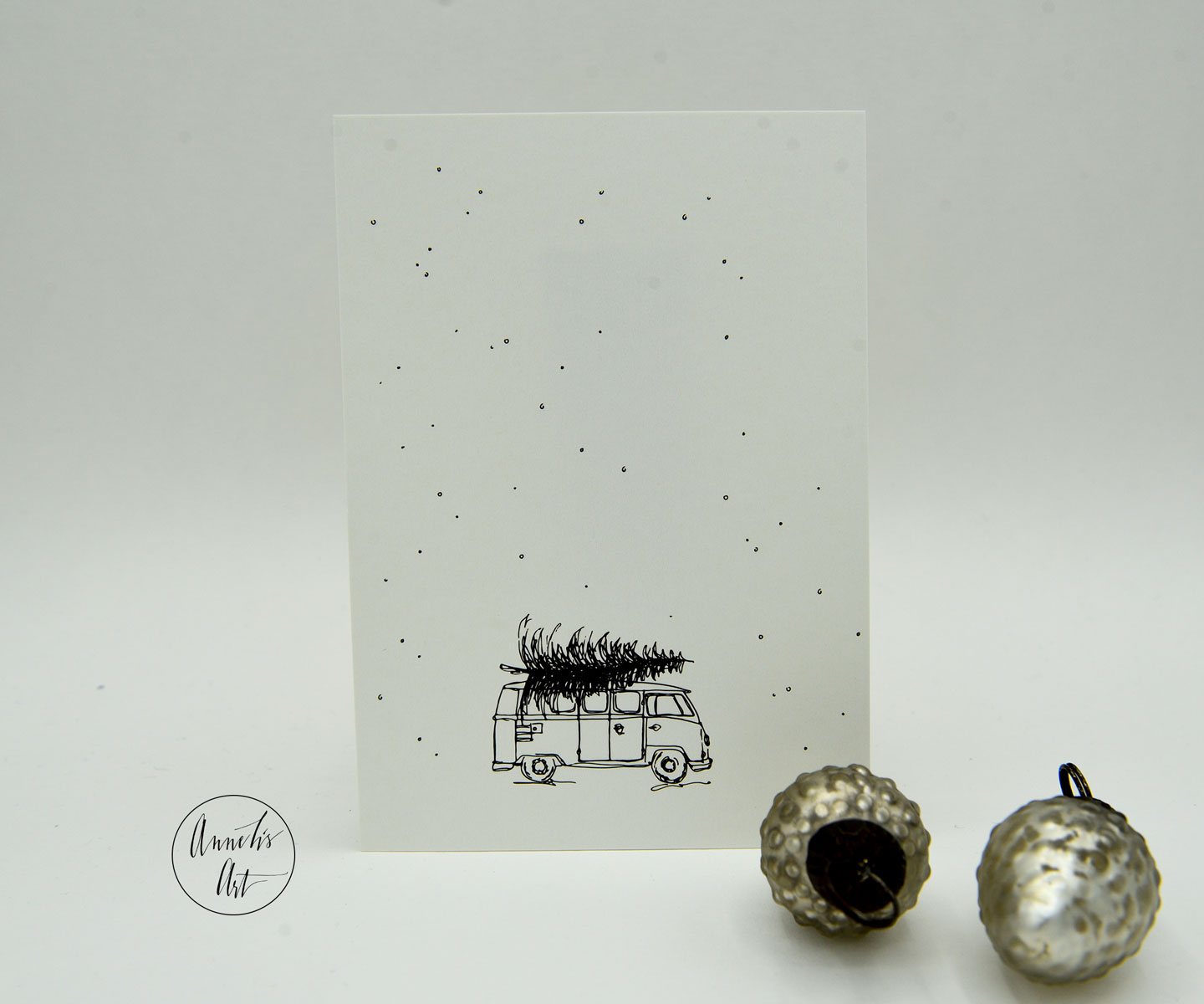 Postkarte | Vanlife Weihnachtskarte | Bulli mit Tannenbaum