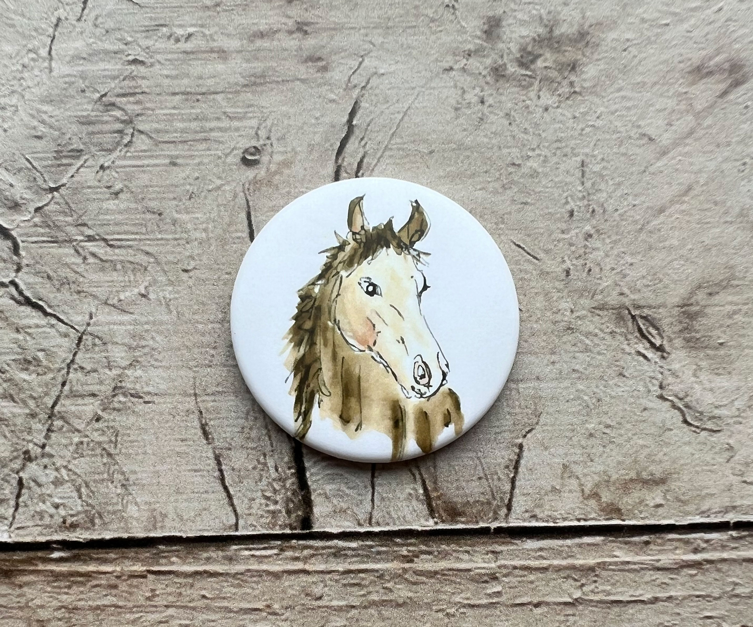 Kühlschrankmagnet | freundliches Pferd | Magnetbutton mit Aquarellmotiv | Pferdemagnet